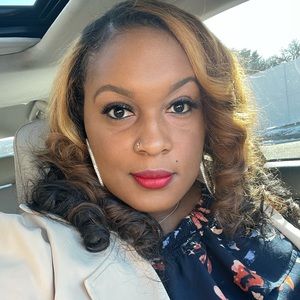 Meet your Posher, Sherie